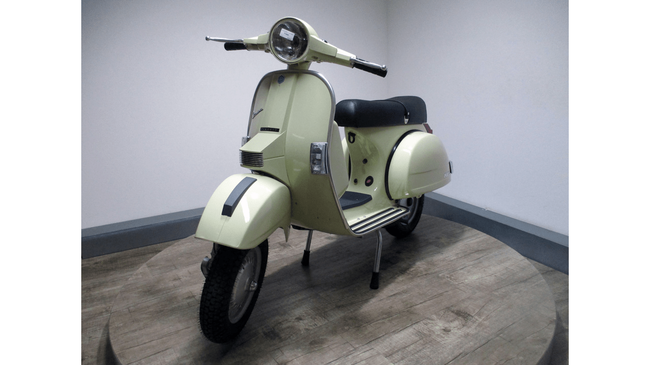 Vespa PX 125 Millenium