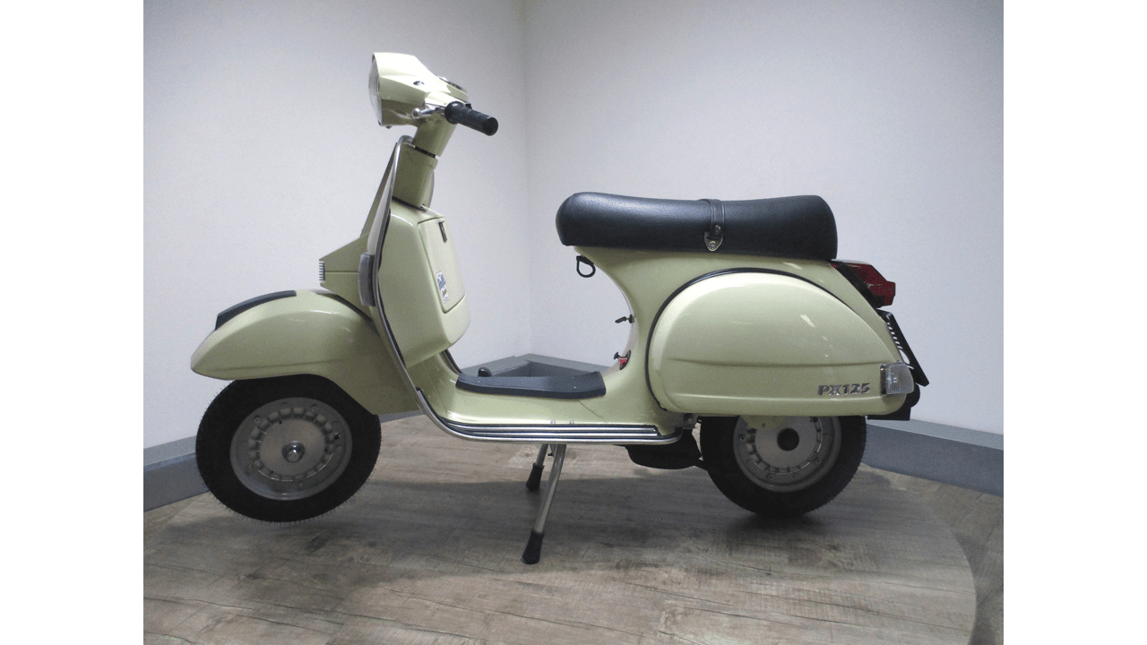 Vespa PX 125 Millenium