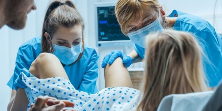Can I Get a Job if I Study a Midwifery Course Online? Stonebridge