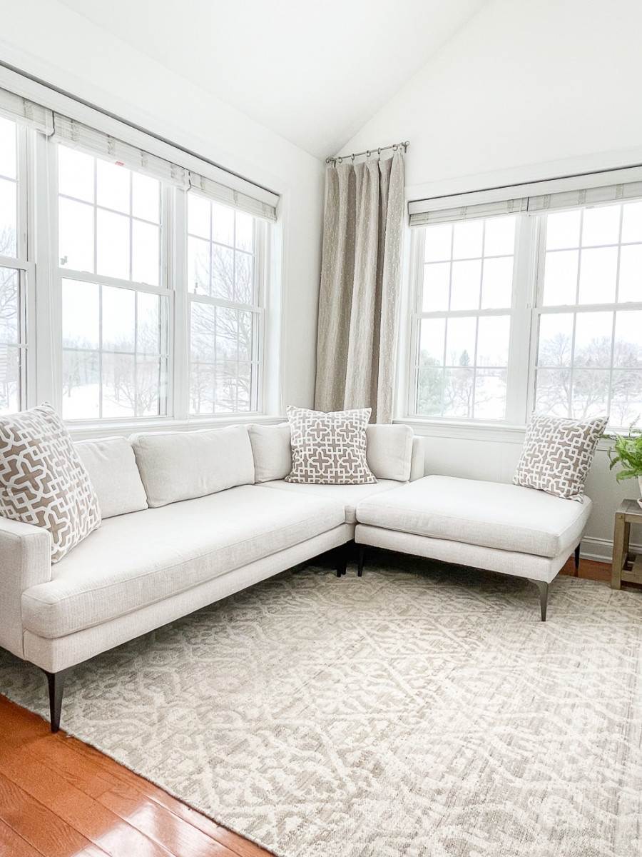 HOW TO ARRANGE PILLOWS ON A SECTIONAL StoneGable