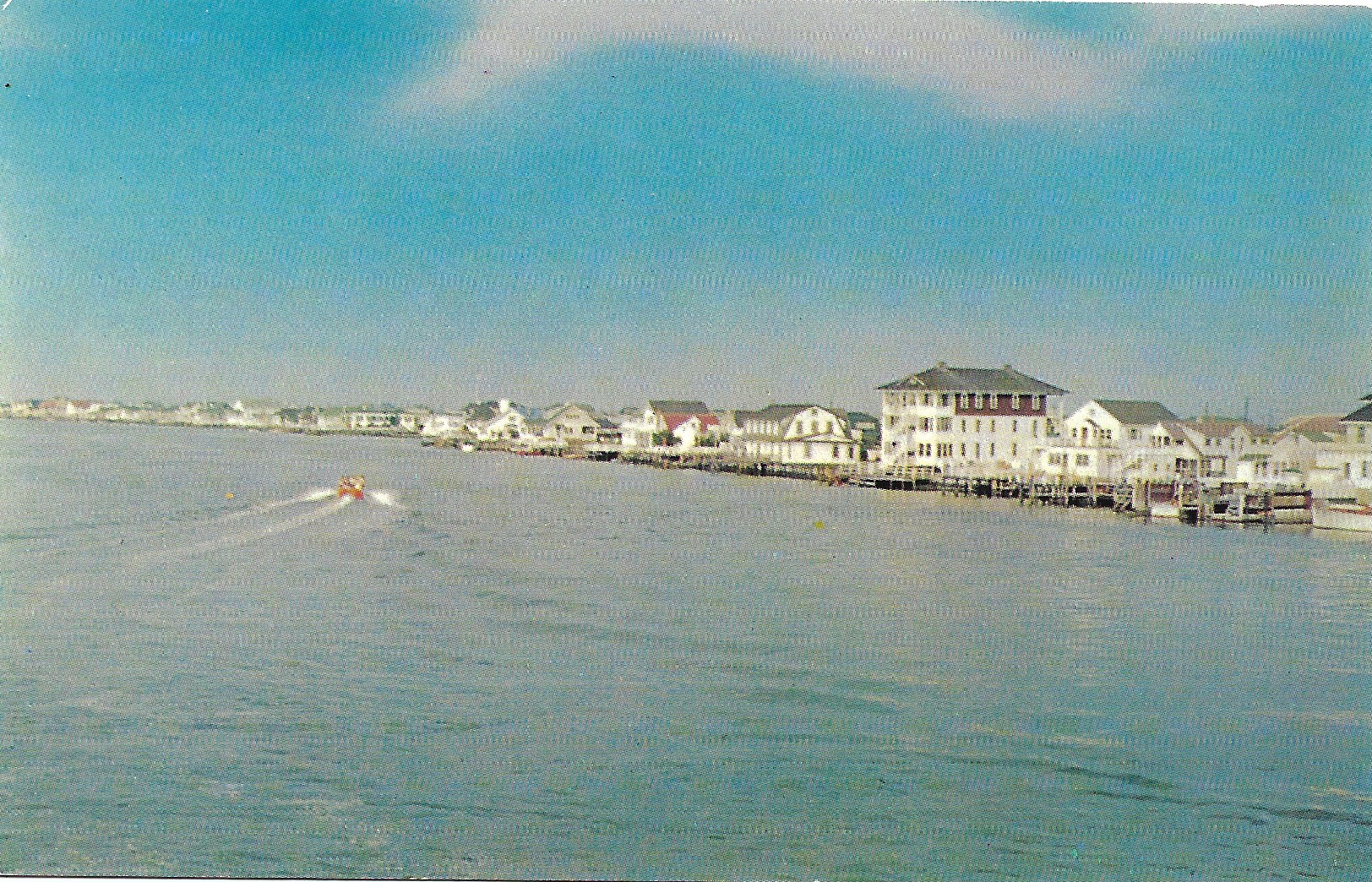No. 47 The Channel Apartments Overlooking the Great Channel at Stone
