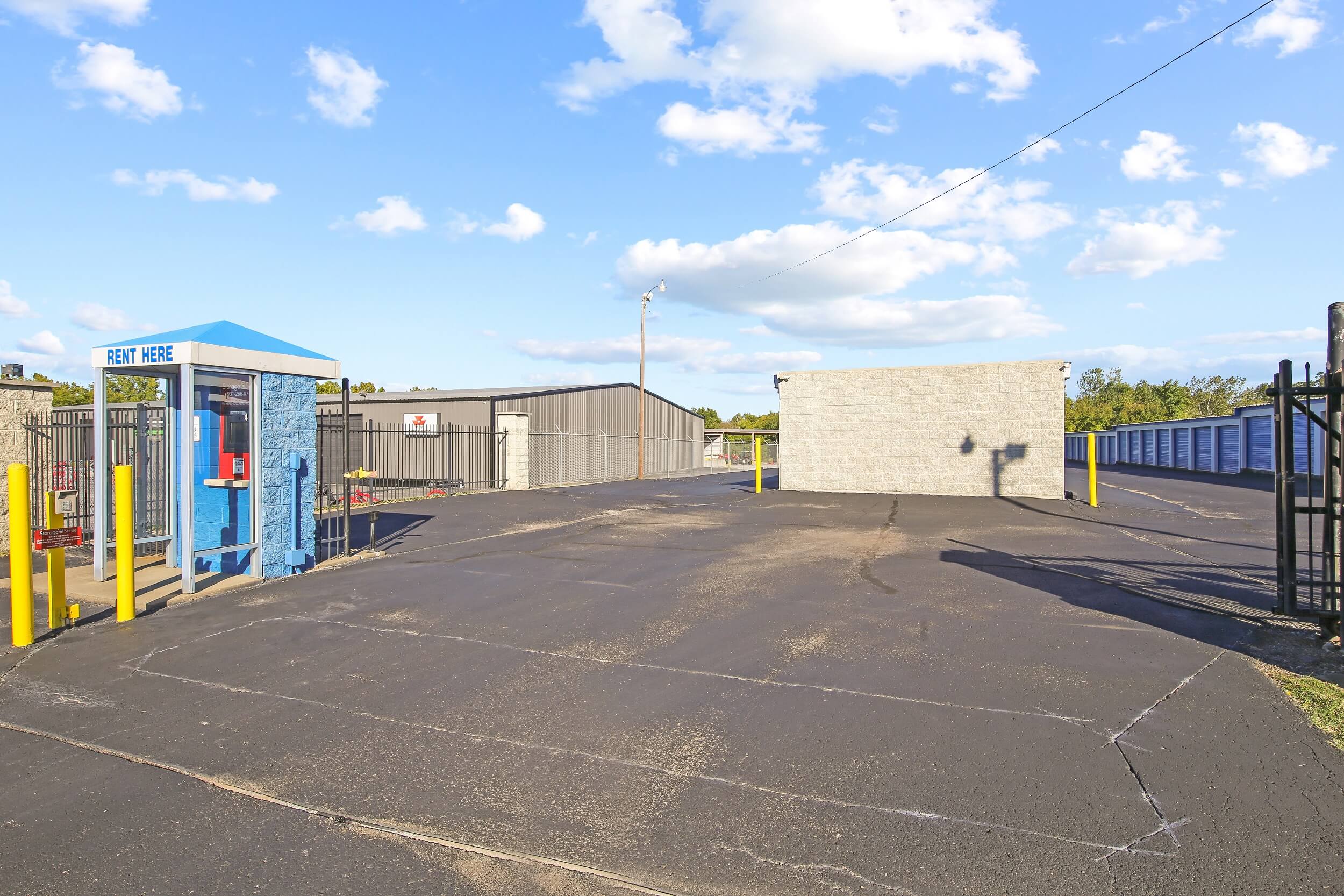 Local Storage Units in Shelbyville, TN Storage Sense