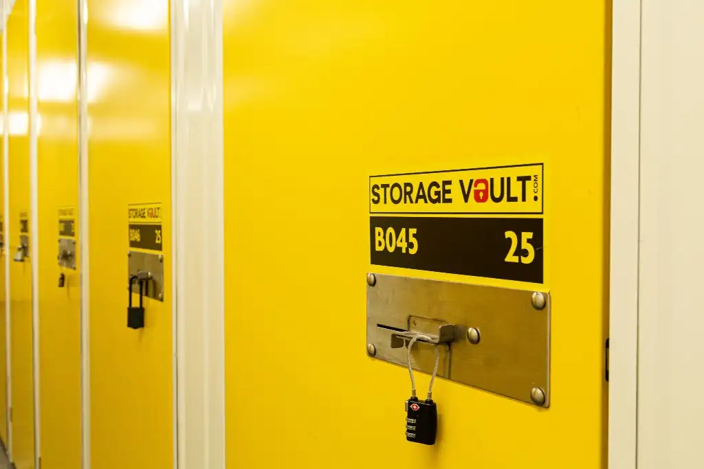 Cheap Storage Units and Self Storage Stirling Secure Storage