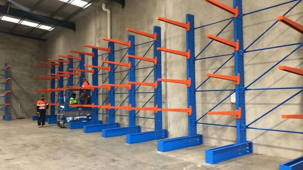 Cantilever Racking Heavy Duty 4200mm High x 1700mm Deep Storemax