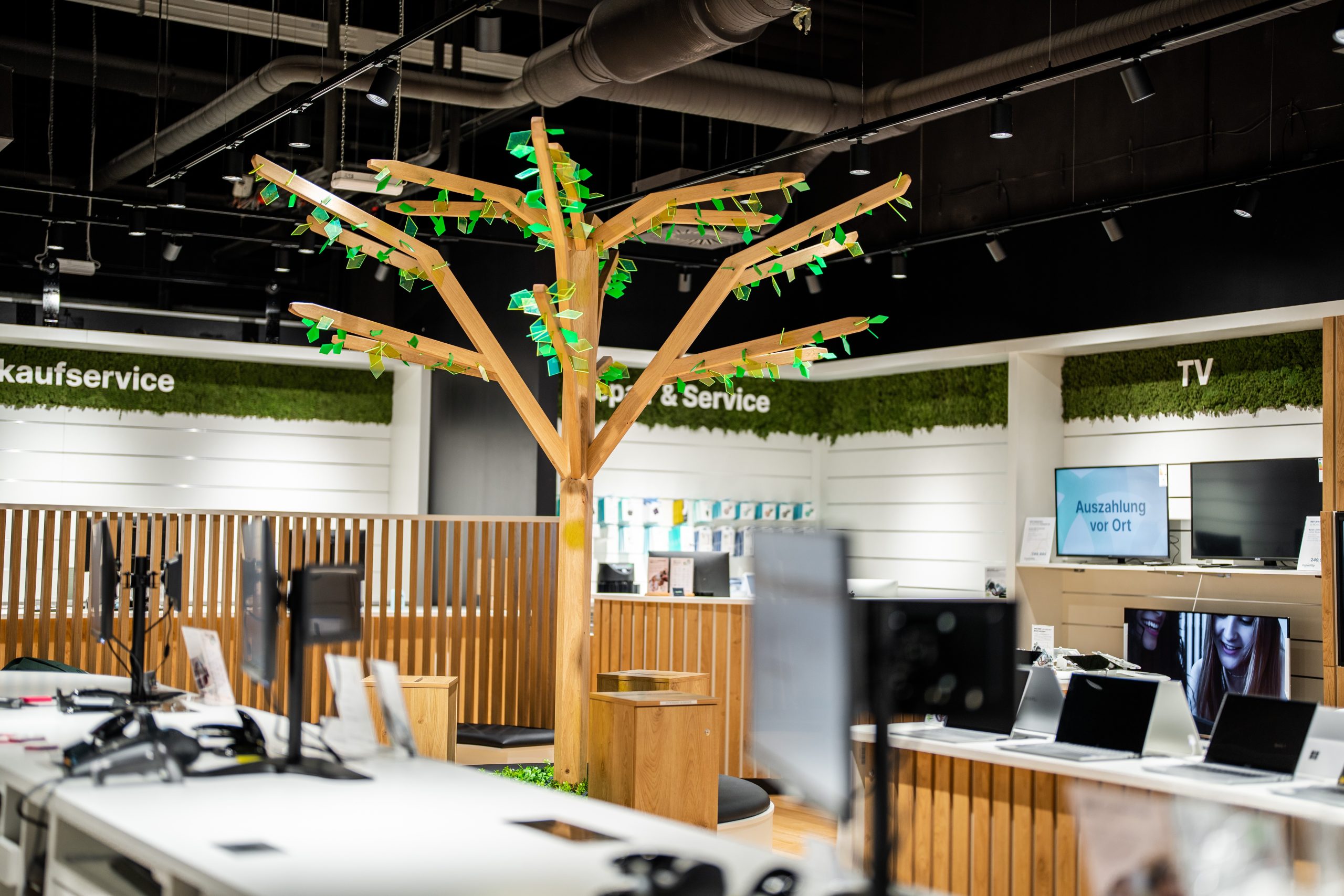 My Swooop mit neuem FlagshipStore in Bremen