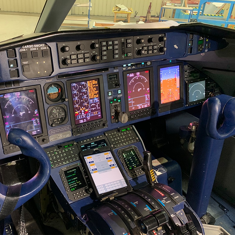 Aircraft Avionics Shop Straight Flight, Inc.