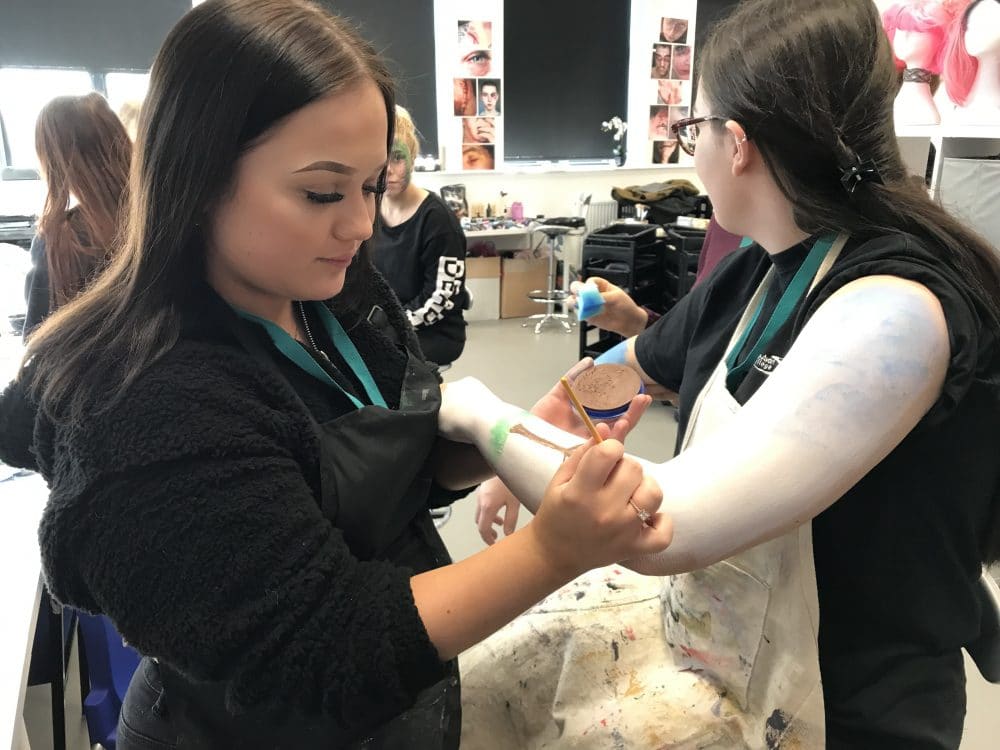 Body painting masterclass for make up students StratforduponAvon