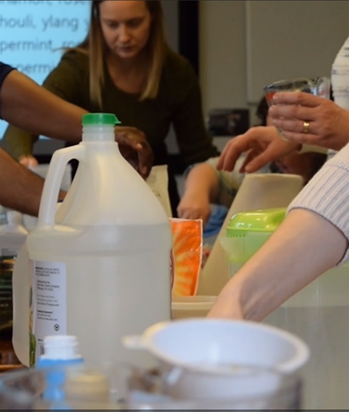 Household Cleaners What’s in Them and How to Make Your Own Straughan