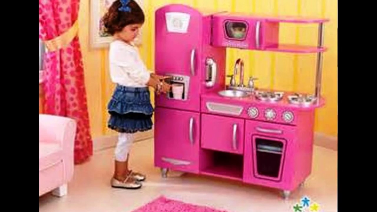 StreeNEWS The little kitchen set A dream of every little girl