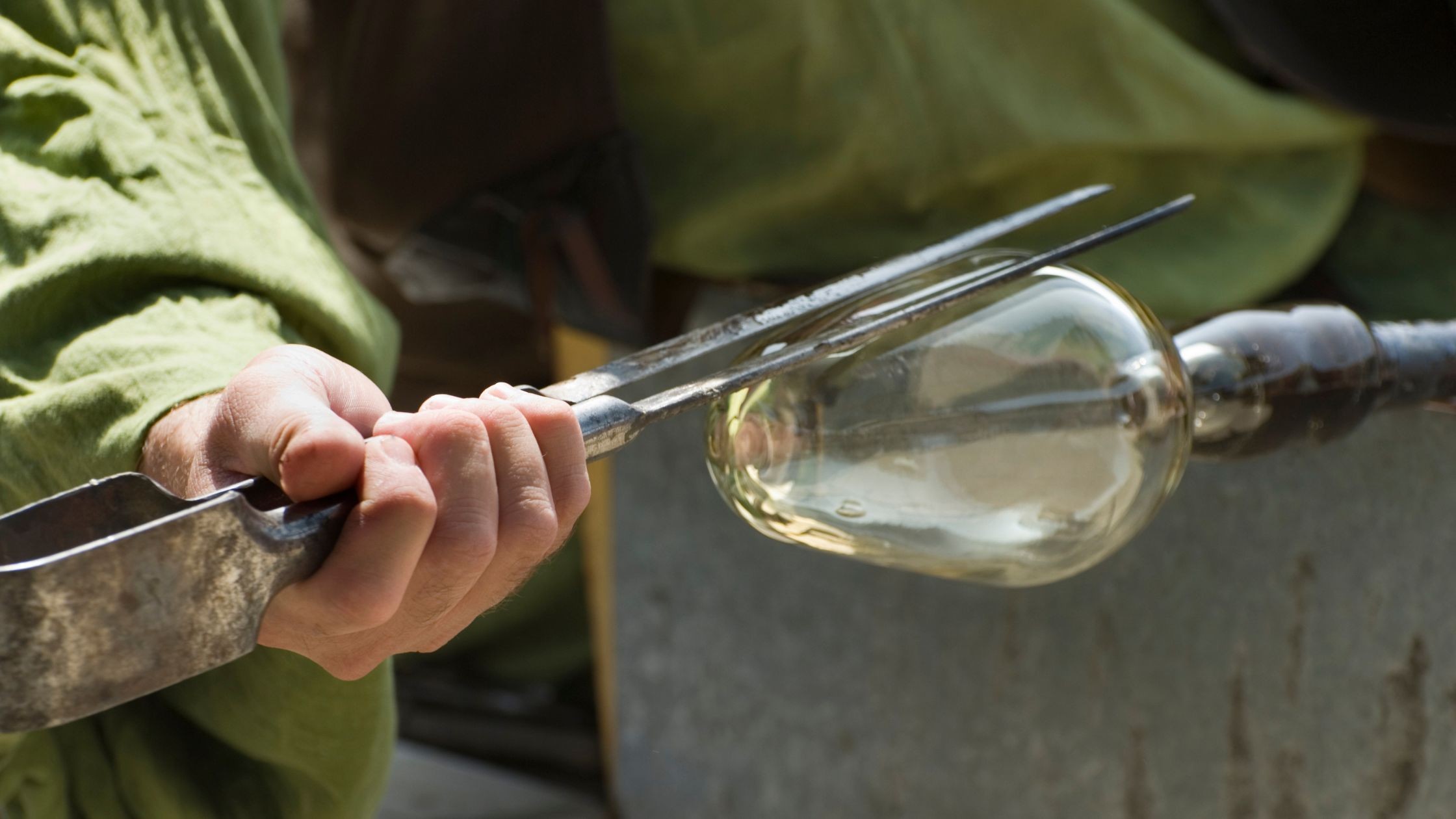The History of Glassmaking Street Science