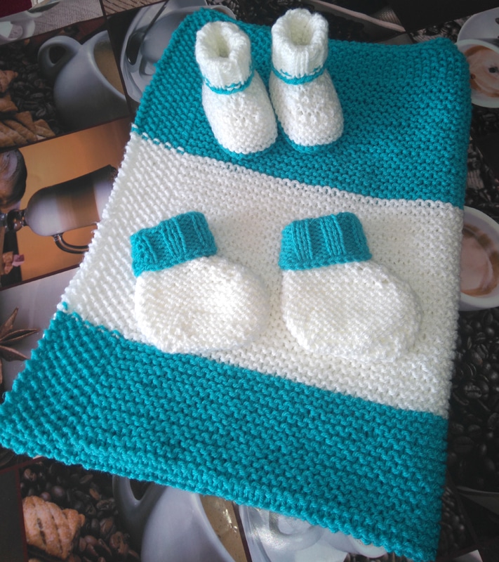≡ Babydecke Kuscheldecke gestrickt für einen Jungen Stricken mit Liebe