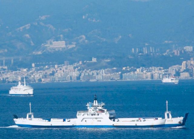 Attraversamento Stretto, Invitalia: Online La Gara Per Affidamento Servizio Di Trasporto Veloce - Strill.it 459_x_640_jpg