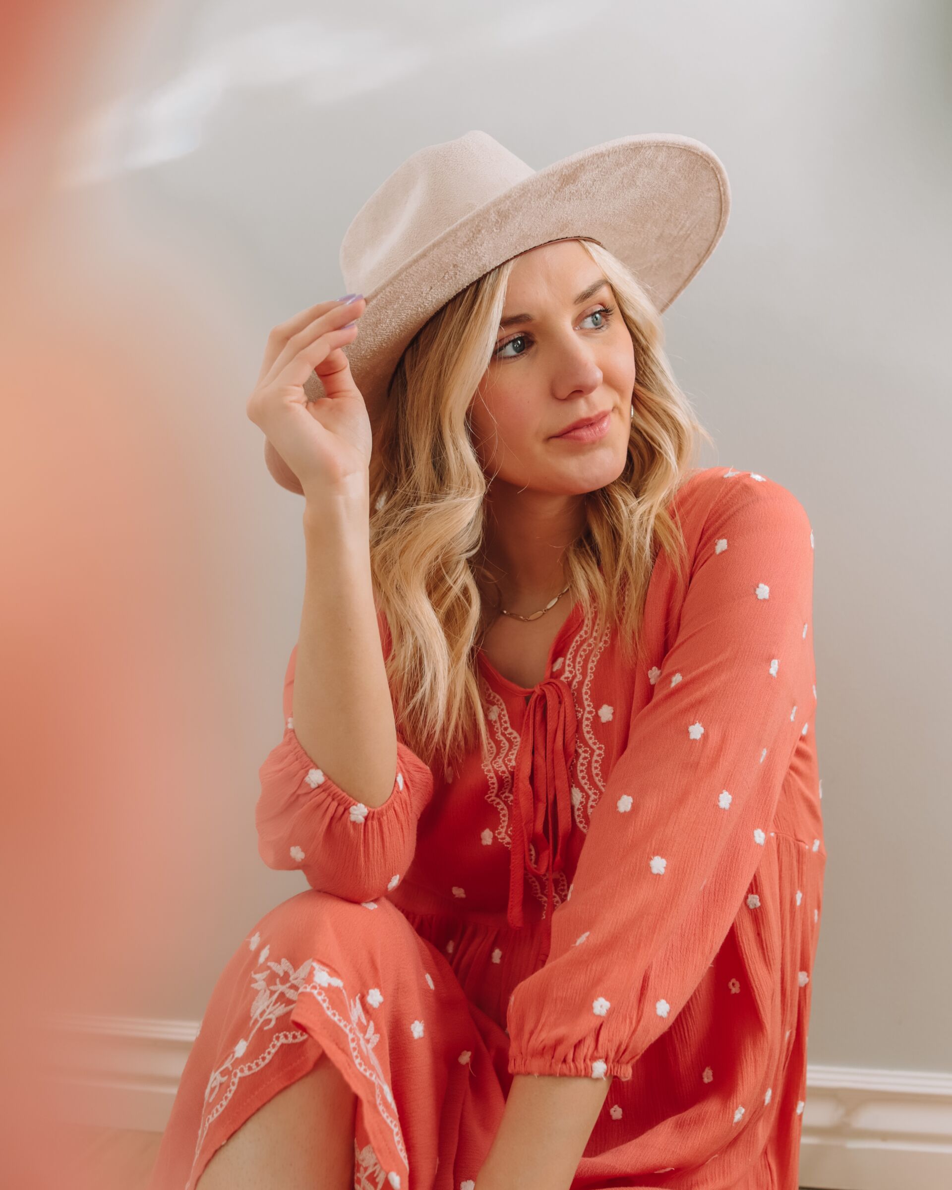 TOP 5 PREGNANCY MUST HAVES RIGHT NOW + 20 WEEK UPDATE Stripes in Bloom