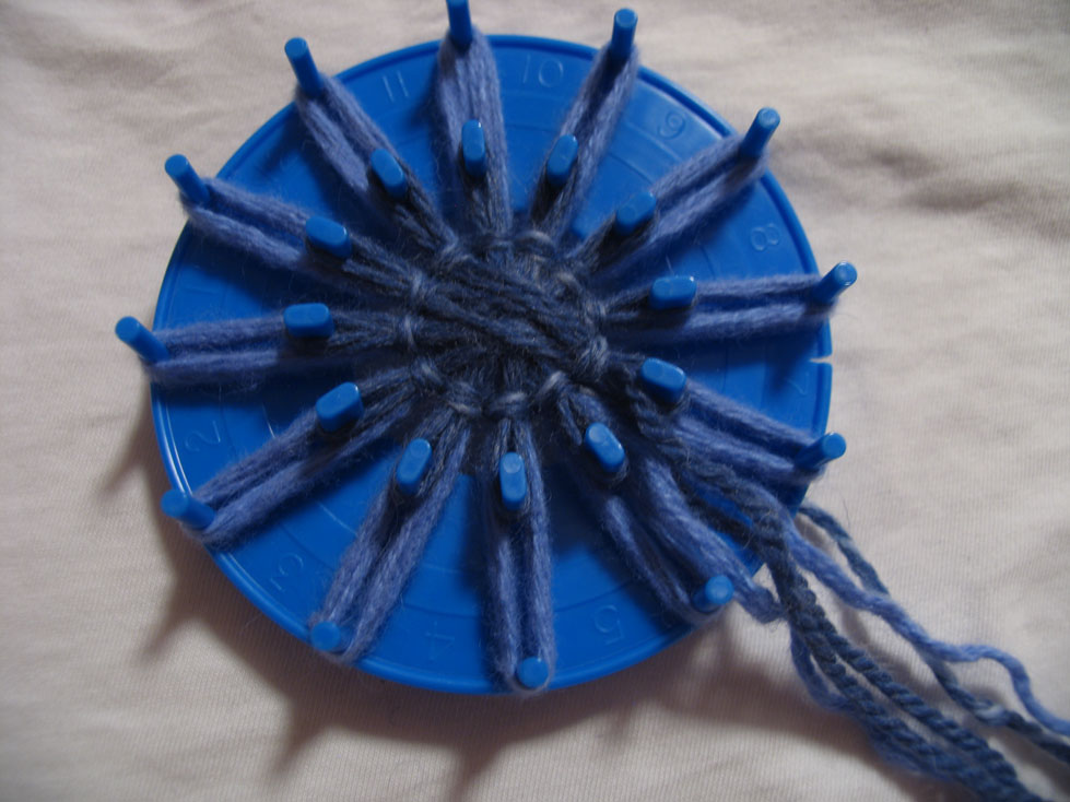 How To Make Yarn Flowers Strive 31