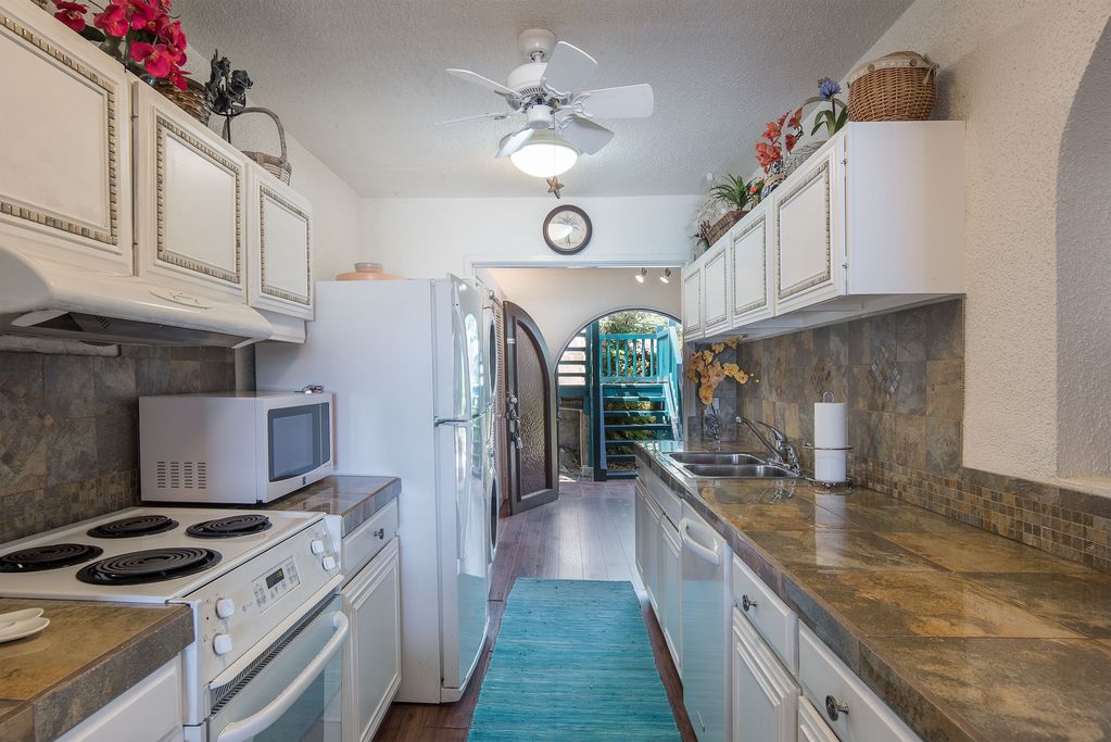 Fully Furnished 23 Bedroom Family Vacation Condo Rentals St. Thomas