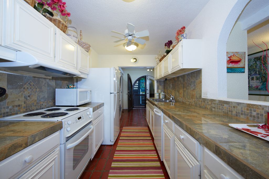 St. Thomas Luxury Vacation Condo Rentals by Owner, Fully Furnished Long