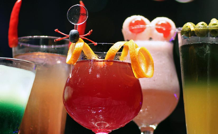 Spooky start to term! Cool halloween cocktails for all year round