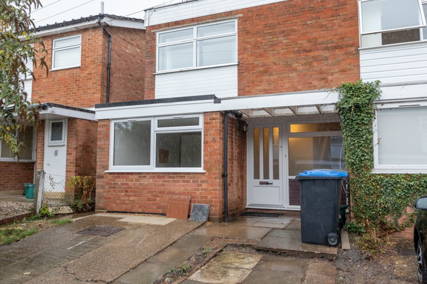 Greenways, Egham, 5 bedroom, SemiDetached