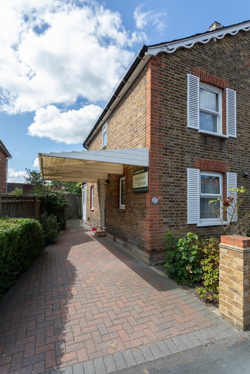 Bond Street, Englefield Green, 3 bedroom, SemiDetached