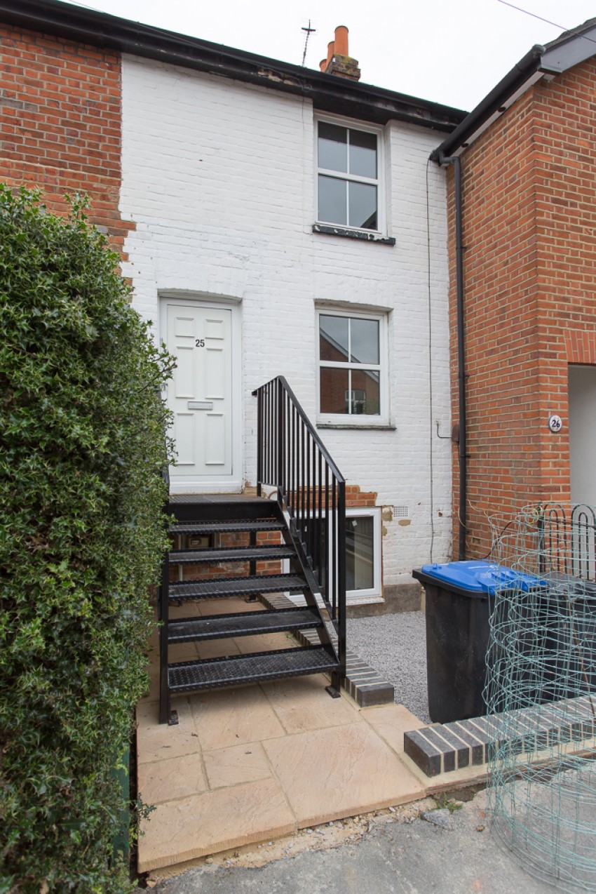 Alexandra Road, Englefield Green, 5 bedroom, Terraced