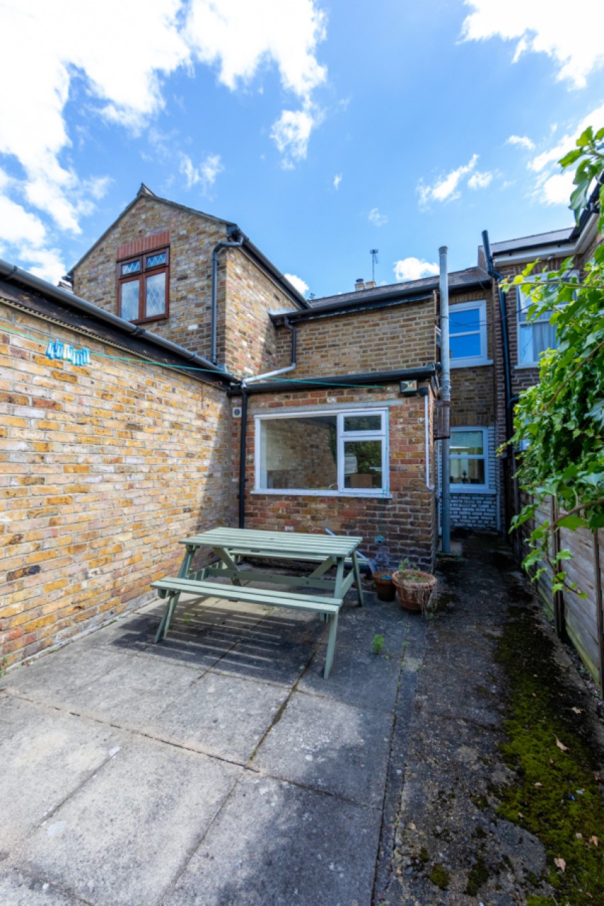 St. Judes Road, Englefield Green, 3 bedroom, Terraced