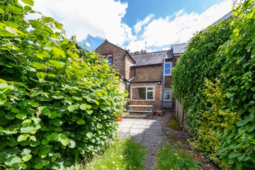 St. Judes Road, Englefield Green, 3 bedroom, Terraced