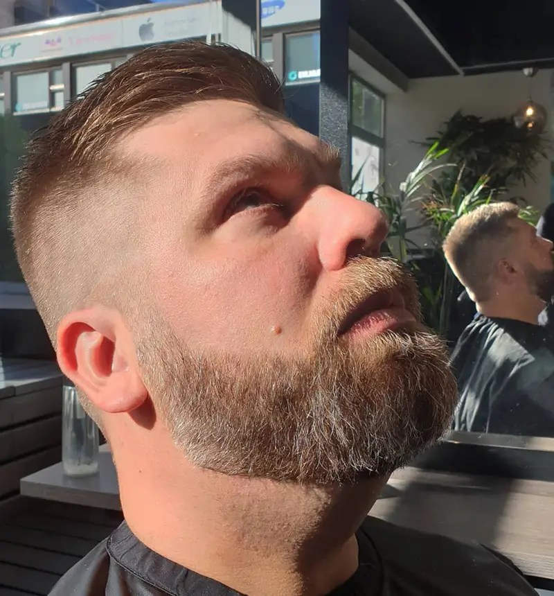 Parturikampaamo Jyväskylä Studio AK