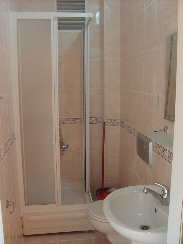 Flats and Rooms in Istanbul Portfolio Code 75 Available Now! One room