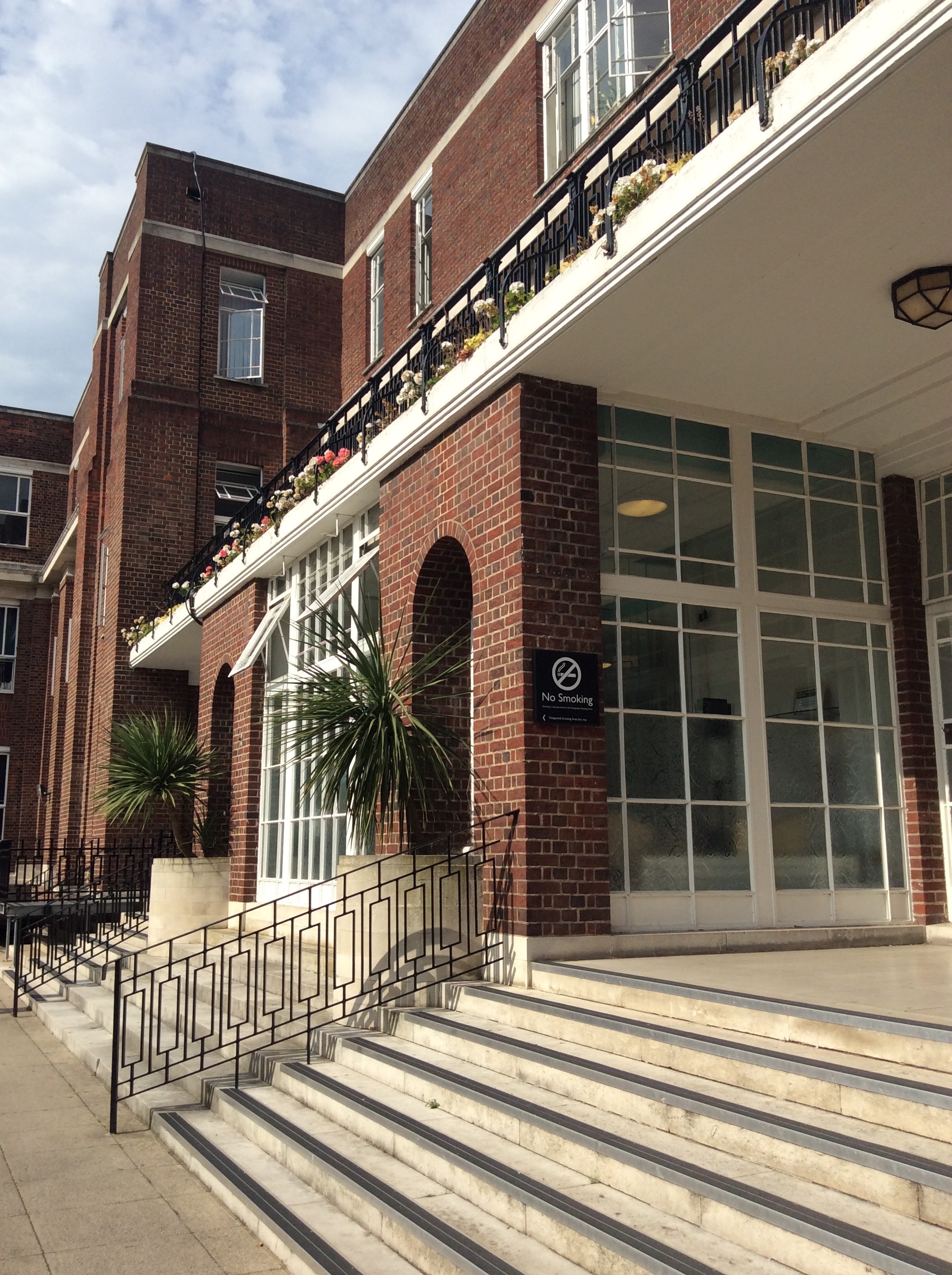 Studera i London, England Regents University, STUDIN