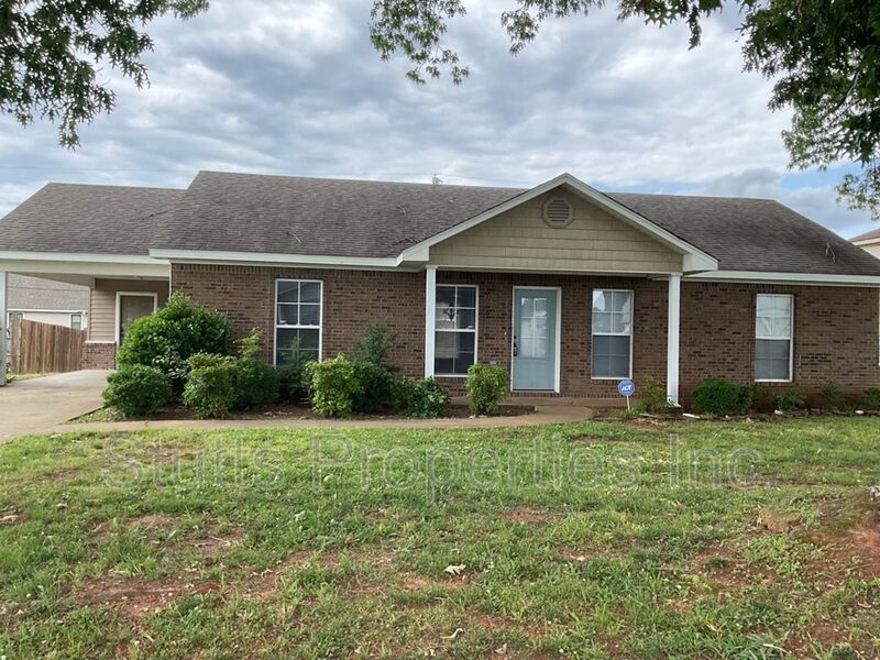 307 Monroe Ave Muscle Shoals, AL 356661 Stutts Properties, Inc.