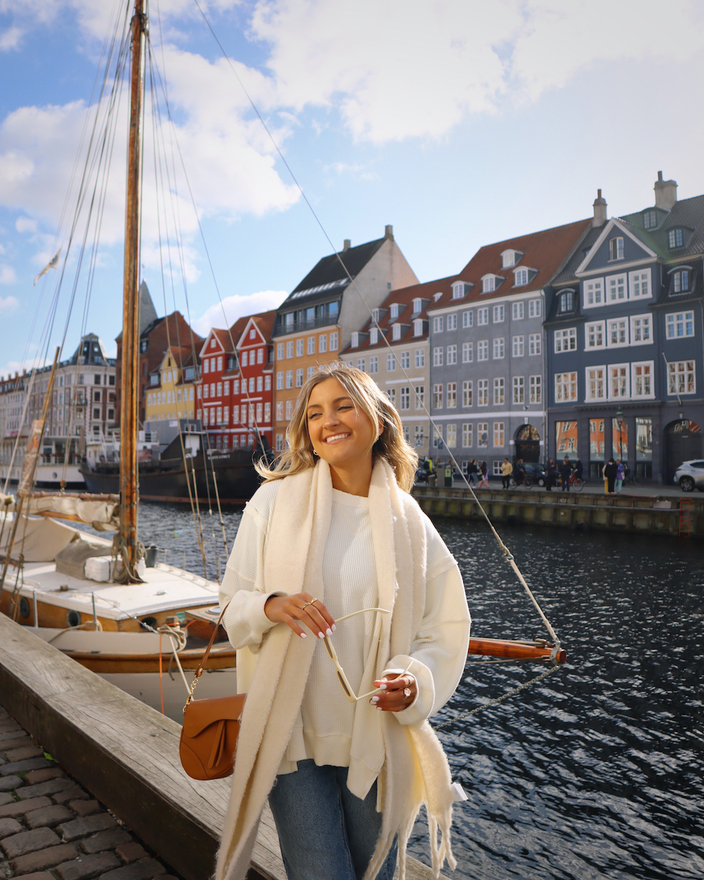 Copenhagen outfit guide, copenhagen outfits, copenhagen outfit ideas