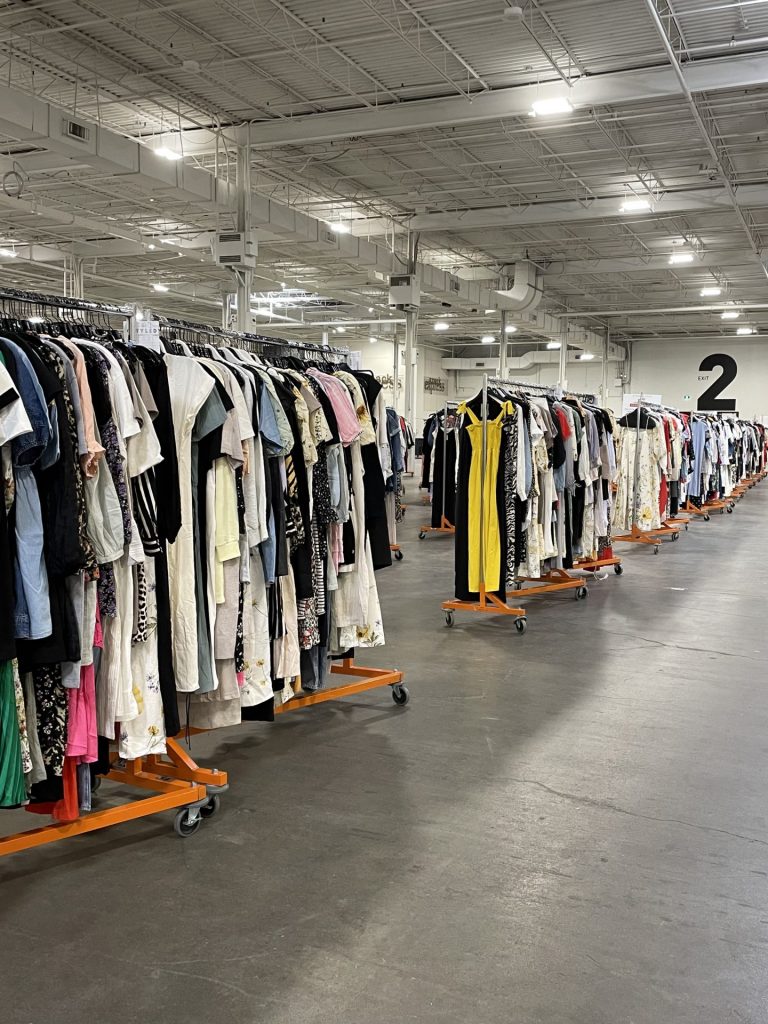 SaleSpy Behind The Scenes At The H&M Warehouse Sale