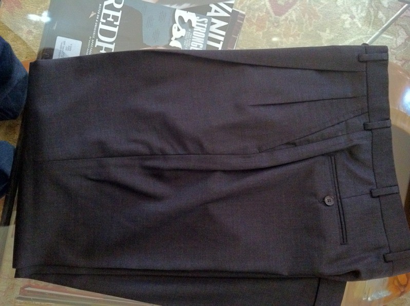 Final cuts Black Brooks' Golden Fleece Pants LP Super 160s Size