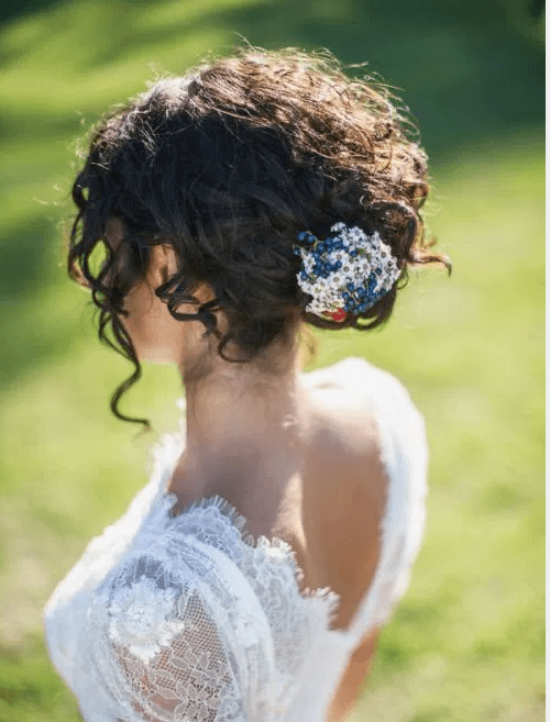 Kivircik Sac Icin Gelin Saci Modelleri Kivircik Sac Modelleri Curly