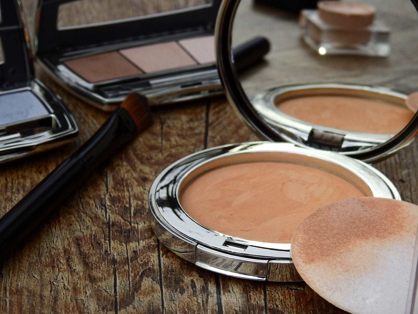 How To Fix Your Cakey Makeup Products In No Time Style Rave