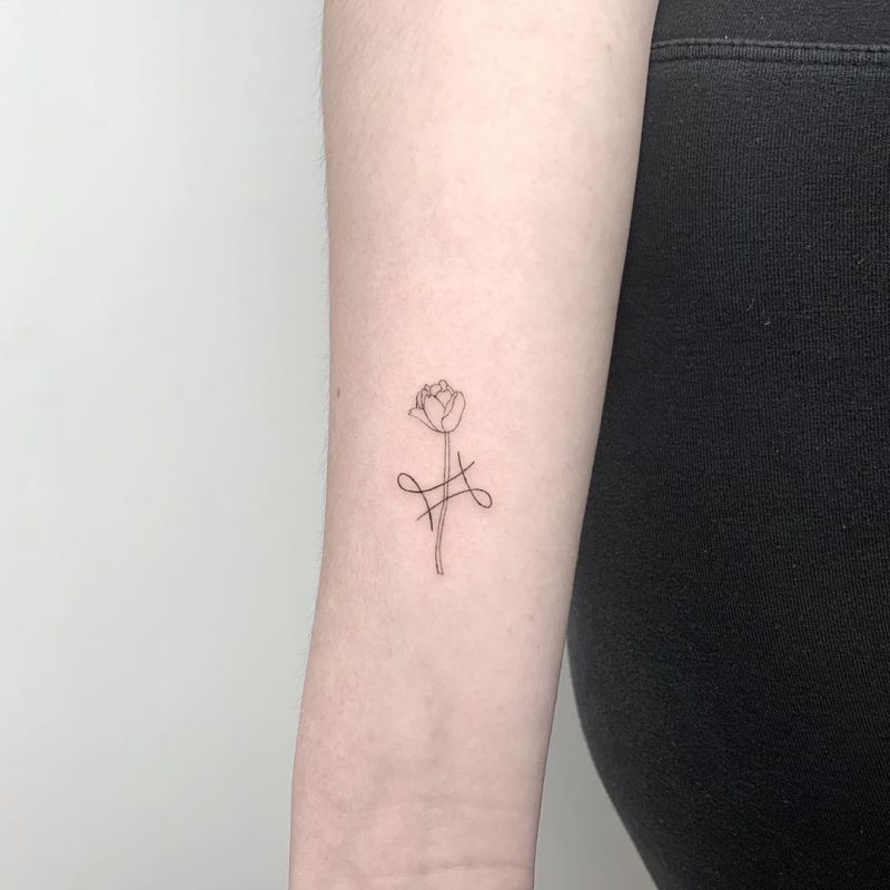 30 Pretty Simple Tattoos You Will Love | Style Vp 800_x_800_jpg