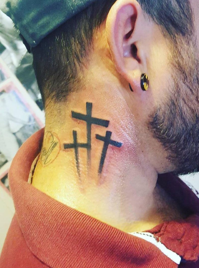 9 Pretty Three Cross Tattoos You Can Copy | Style Vp | Page 8 1080_x_800_jpg
