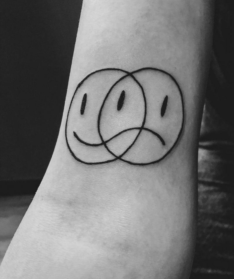 30 Pretty Smiley Face Tattoos You Can Copy | Style Vp | Page 24 951_x_800_jpg