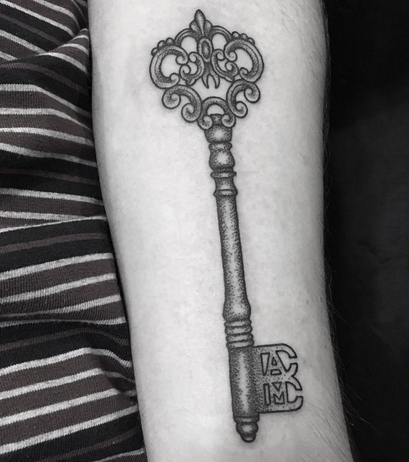 30 Pretty Skeleton Key Tattoos You Can Copy Style VP