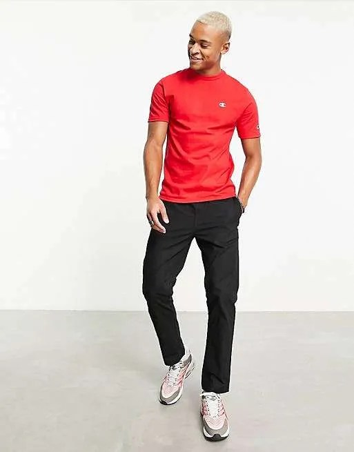 What colors look good on light brown skin 18 BEST OPTIONS! Stylish