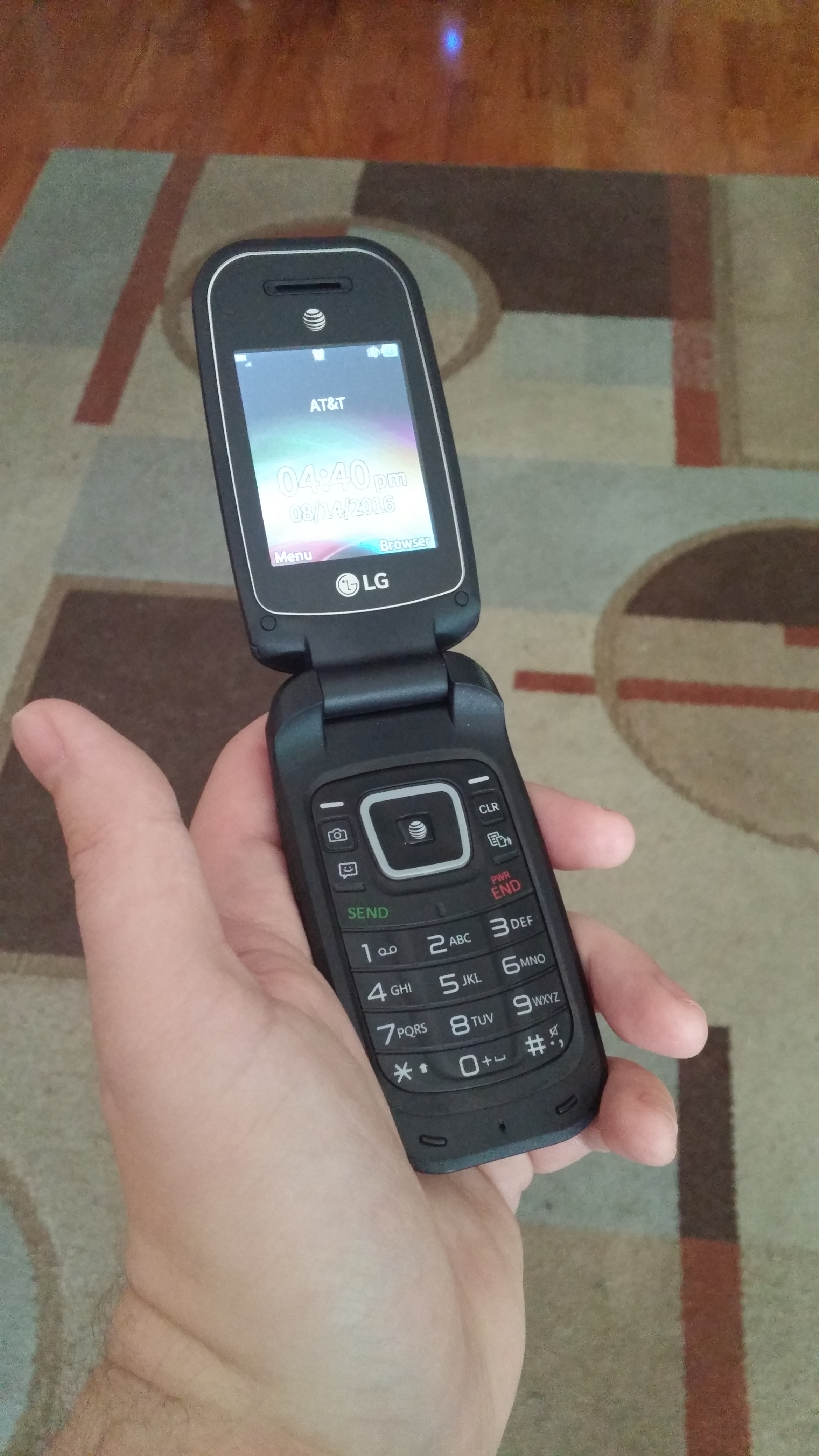 Rocking A Flip Phone in the Age of the Smartphone Sub