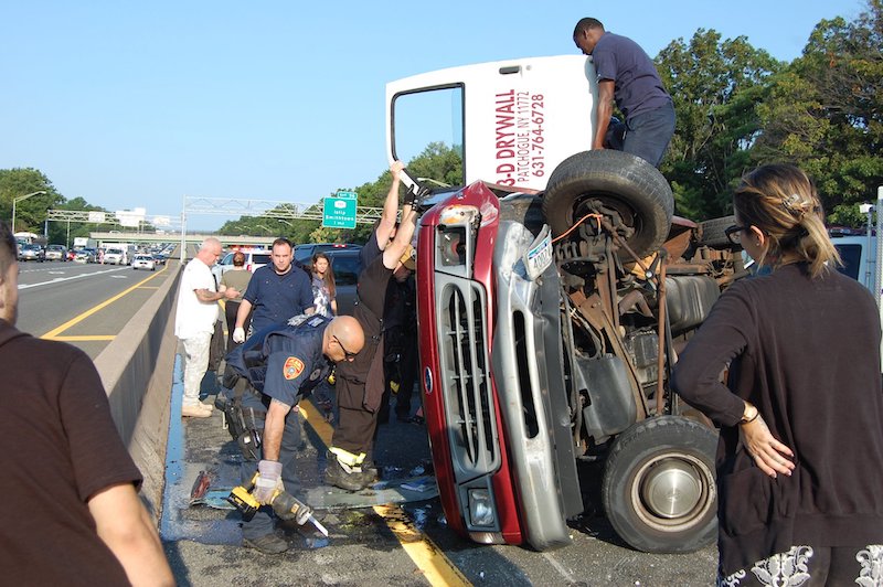 Traffic Collisionheavy rescue on the Long Island expressway in