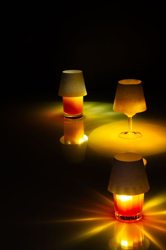 Rechargeable Floating Light Rechargeable light turns glasses into lamps