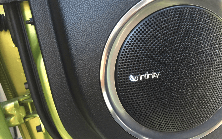 DogFriendly Rides with Kia Soul Alien DriveKia Golden Woofs