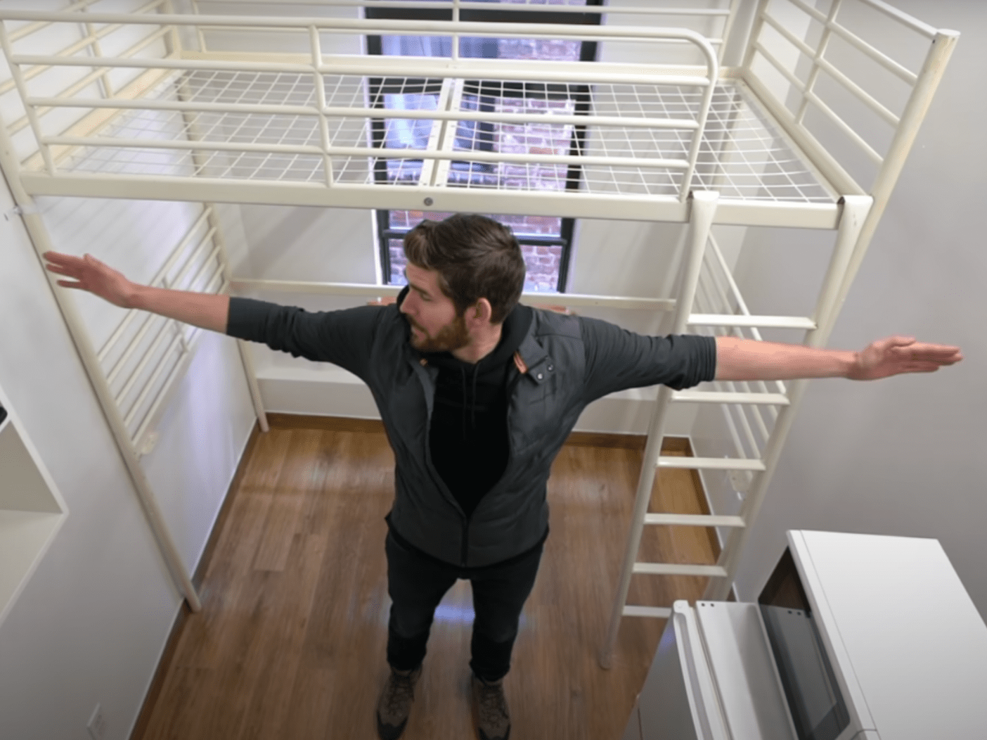 The Smallest Apartment In NYC Is Only 60 Sq Ft, But Will Cost You 1100