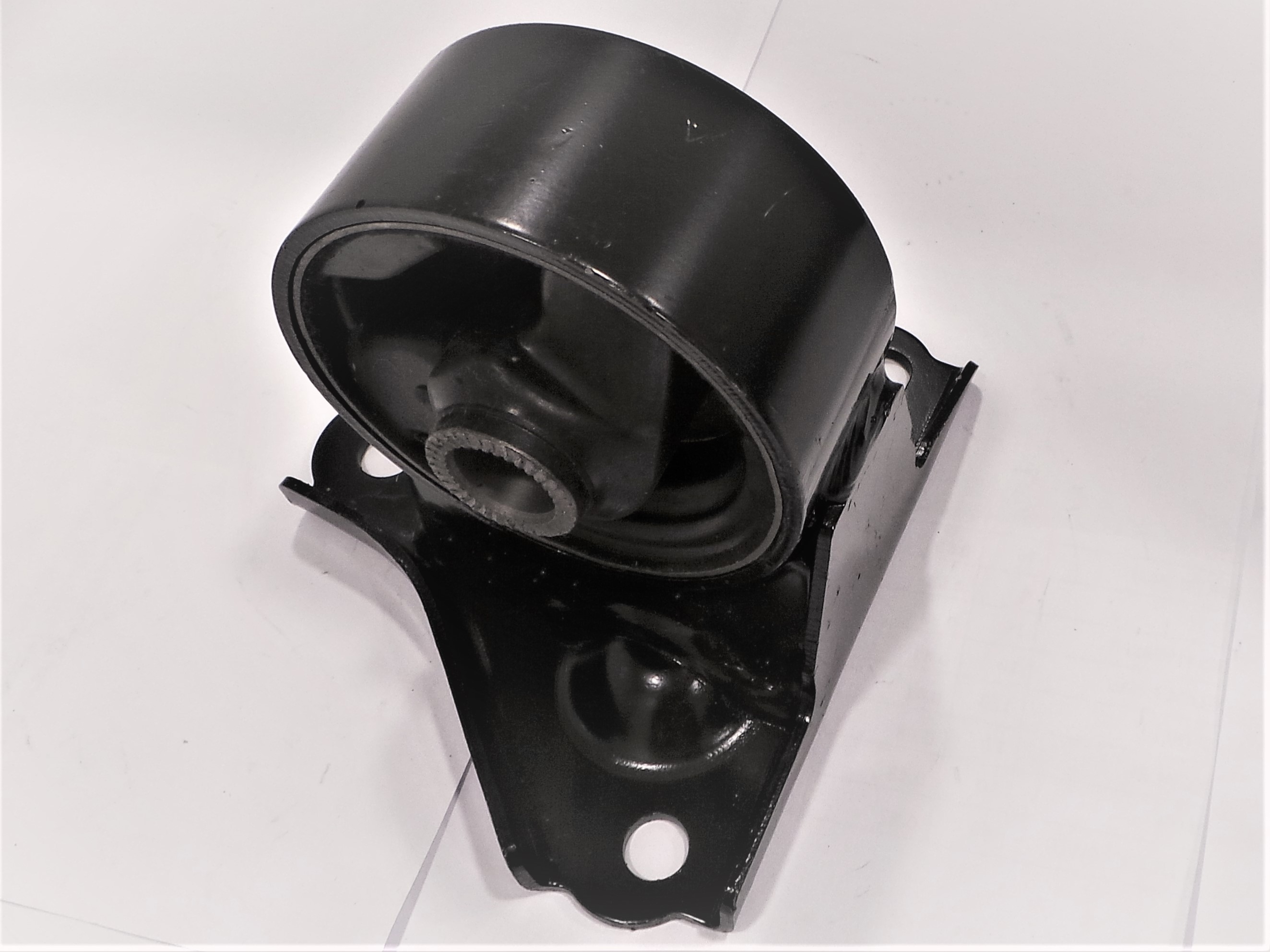 HYUNDAI Auto Parts in UAE Engine Mounting in UAE