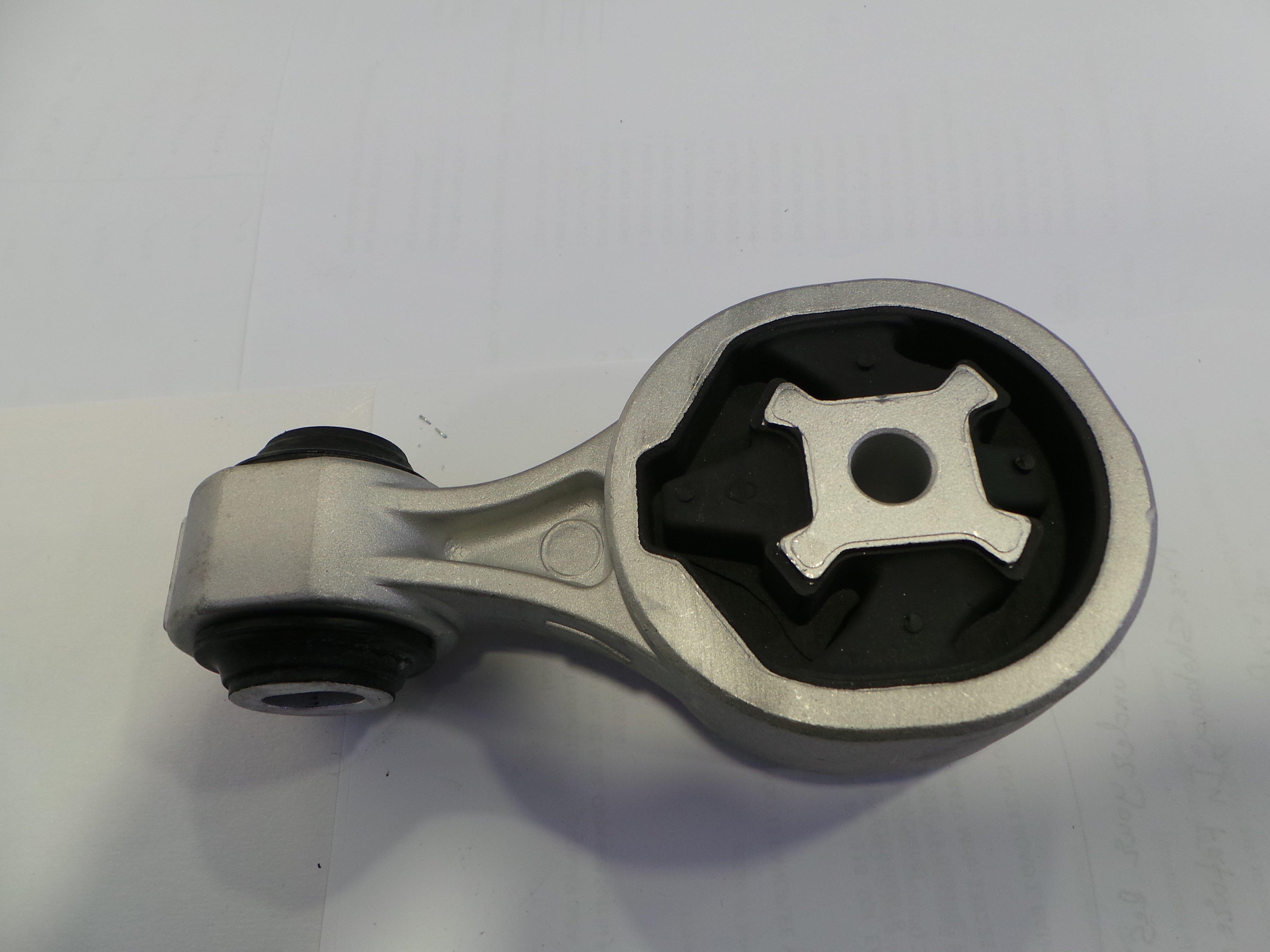 NISSAN Auto Parts in UAE Engine Mounting in UAE