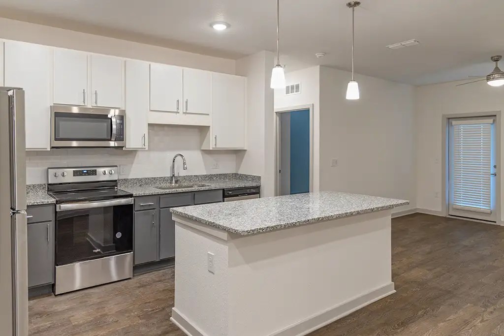 Atlas at the Loop Summit Contracting Group Multifamily General