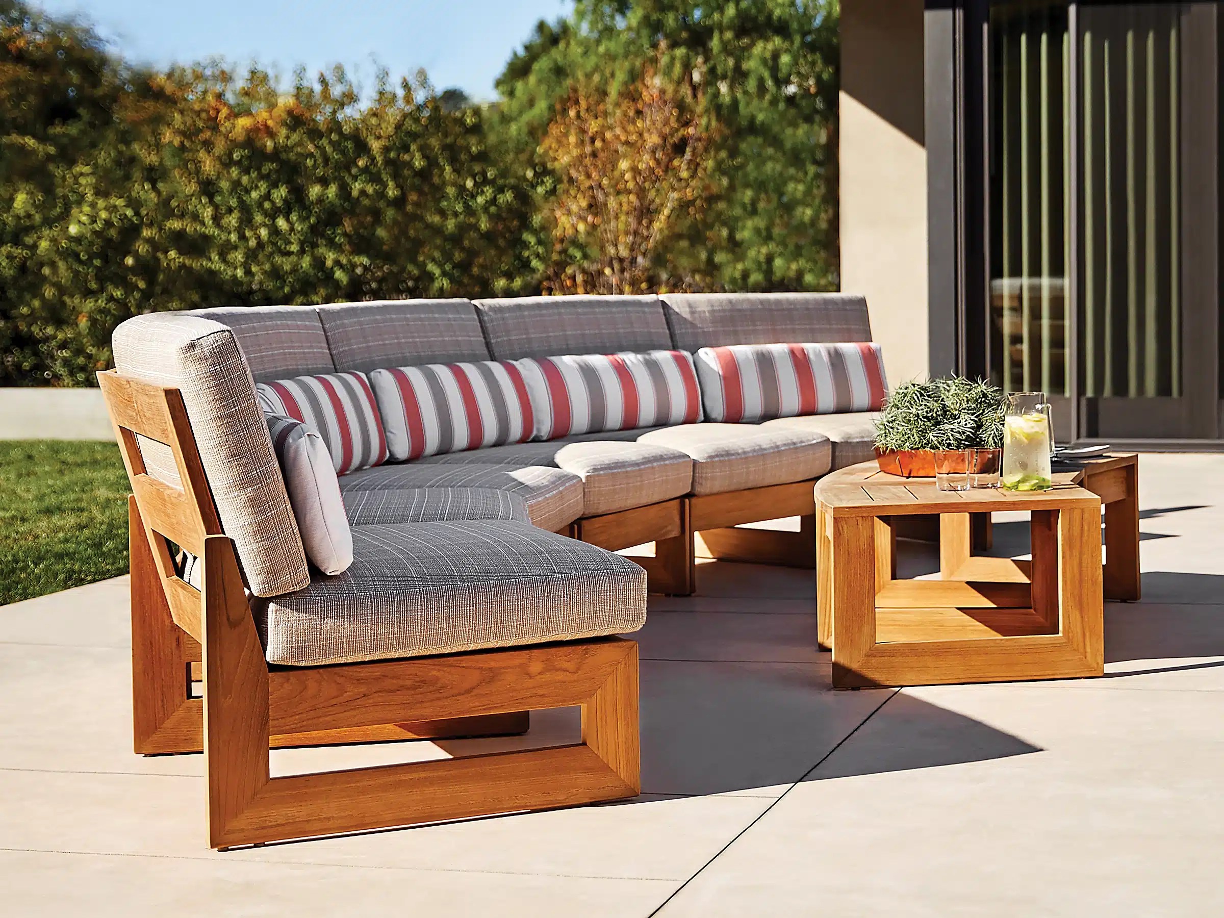 L.A. Mod Summit Furniture