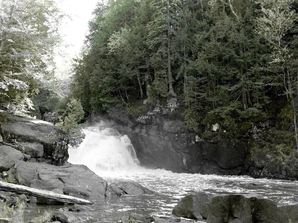 Sturgeon River Photos, Diagrams & Topos SummitPost